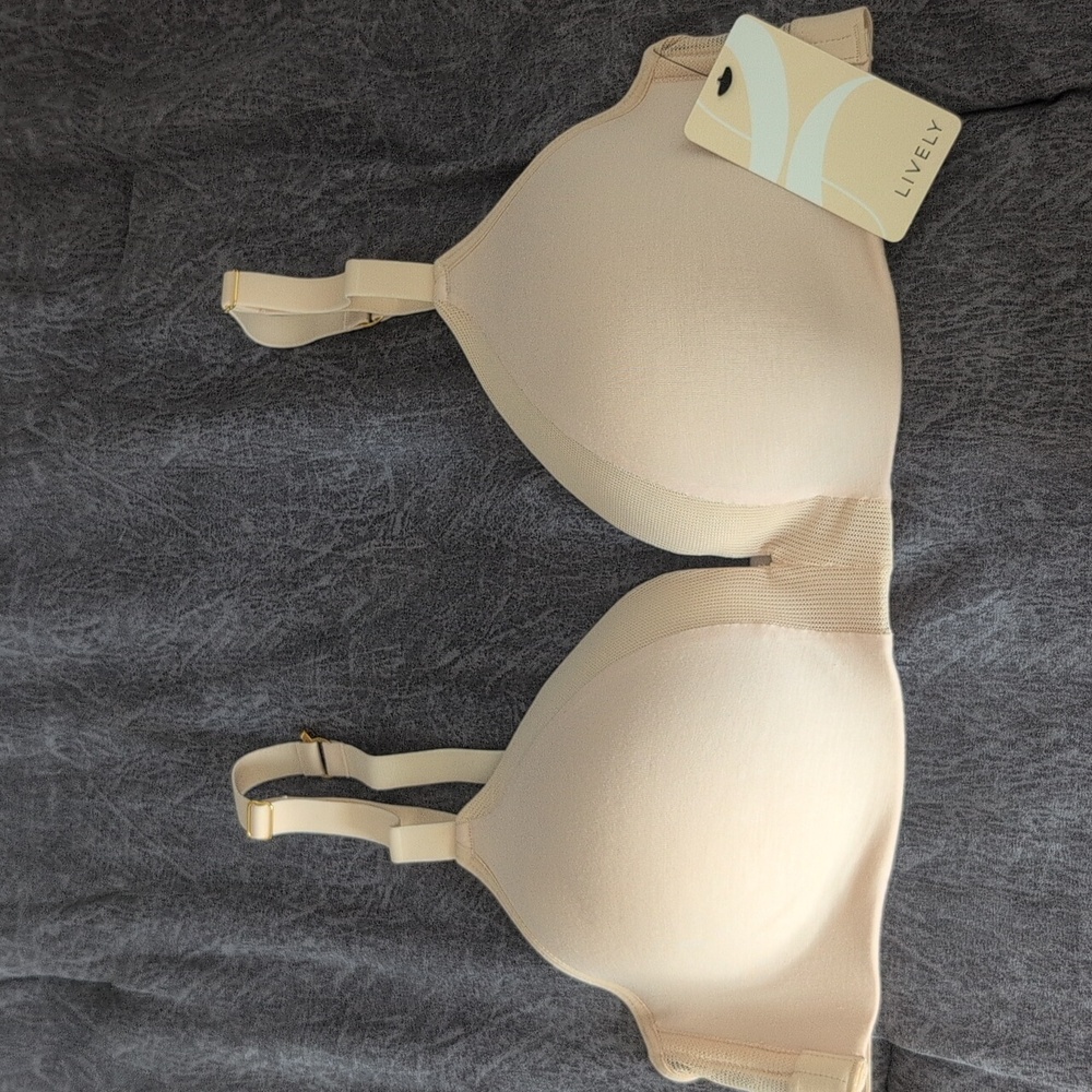 Lively 38B wireless pushup bra